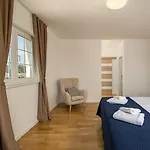 Villa Stina Jezera, Murter *