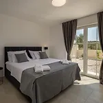 Villa Stina Jezera, Murter *