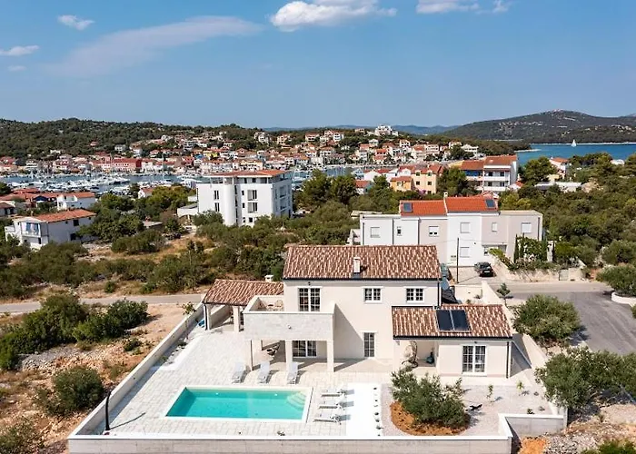 Villa Stina Jezera, Murter *